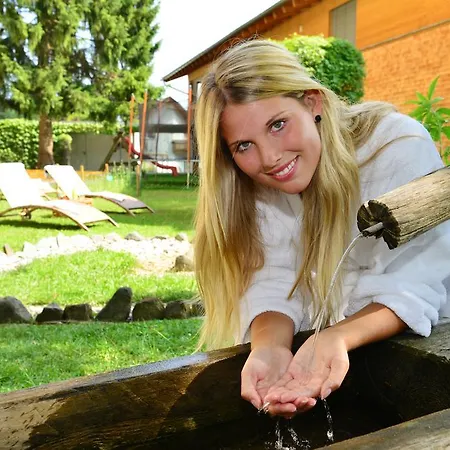 Hotel Naturhotel Taleu 4*