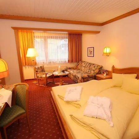 Naturhotel Taleu 4*
