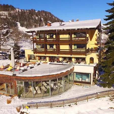 Naturhotel Taleu 4*