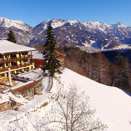 Naturhotel Taleu Hotel