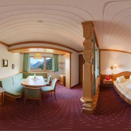 Naturhotel Taleu Hotel 4*