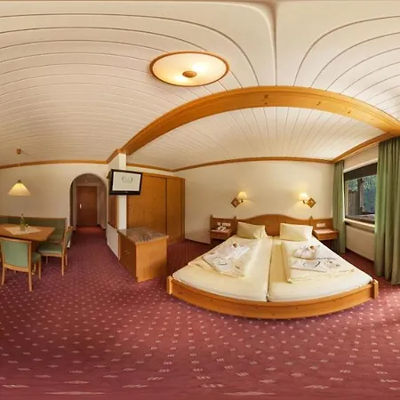 Naturhotel Taleu Hotel 4*