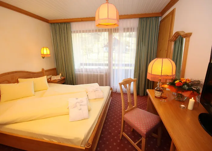 Naturhotel Taleu فندق 4*